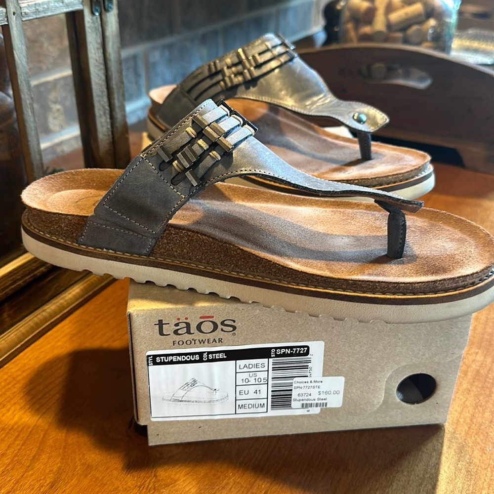 Taos Stupendous Strap Sandals